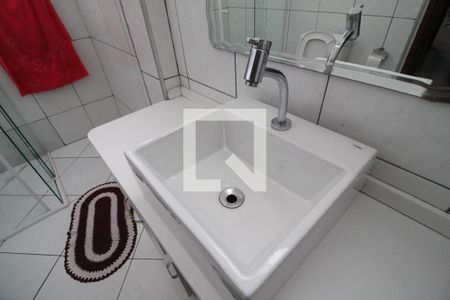 Casa à venda com 400m², 6 quartos e 4 vagasBanheiro 1