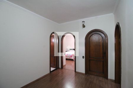 Casa à venda com 400m², 6 quartos e 4 vagasCorredor