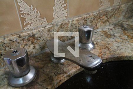 Casa à venda com 400m², 6 quartos e 4 vagasBanheiro 2