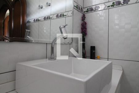 Casa à venda com 400m², 6 quartos e 4 vagasBanheiro 1