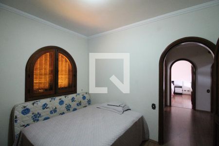 Casa à venda com 400m², 6 quartos e 4 vagasQuarto 2  