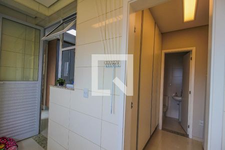 Apartamento à venda com 189m², 4 quartos e 3 vagas Apartamento à venda com 189m², 4 quartos e 3 vagasÁrea de Serviço