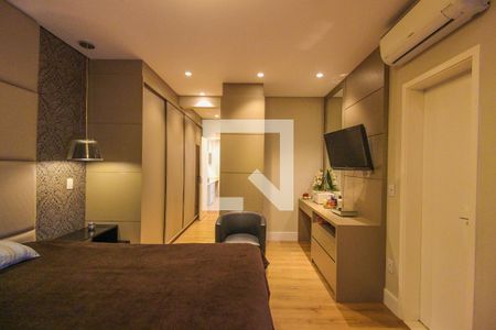 Apartamento à venda com 189m², 4 quartos e 3 vagas Apartamento à venda com 189m², 4 quartos e 3 vagasSuíte 1