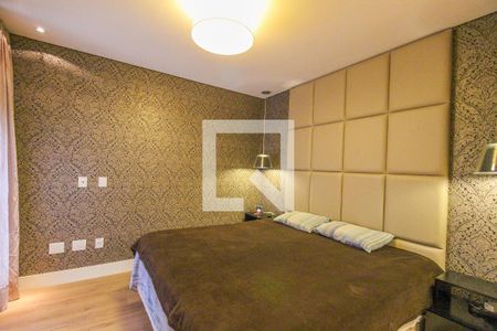 Apartamento à venda com 189m², 4 quartos e 3 vagas Apartamento à venda com 189m², 4 quartos e 3 vagasSuíte 1