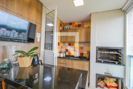 Apartamento à venda com 189m², 4 quartos e 3 vagas Apartamento à venda com 189m², 4 quartos e 3 vagasVaranda Gourmet