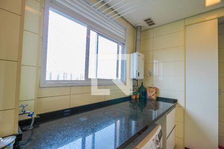 Apartamento à venda com 189m², 4 quartos e 3 vagas Apartamento à venda com 189m², 4 quartos e 3 vagasÁrea de Serviço