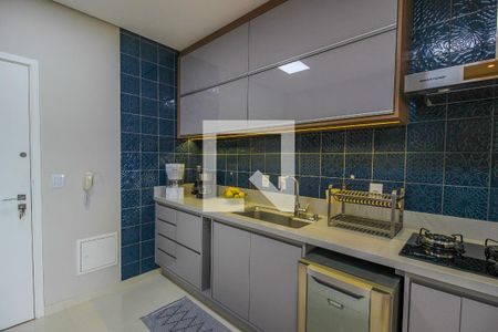 Apartamento à venda com 189m², 4 quartos e 3 vagas Apartamento à venda com 189m², 4 quartos e 3 vagasCozinha