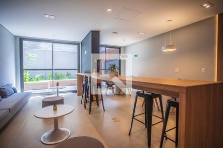 Studio à venda com 27m², 1 quarto e sem vaga Studio à venda com 27m², 1 quarto e sem vagaÁrea Comum