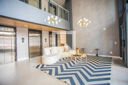 Studio à venda com 27m², 1 quarto e sem vaga Studio à venda com 27m², 1 quarto e sem vagaHall Social