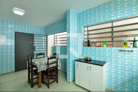 Casa à venda com 200m², 3 quartos e 5 vagasCozinha