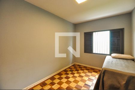 Casa à venda com 200m², 3 quartos e 5 vagasQuarto 3