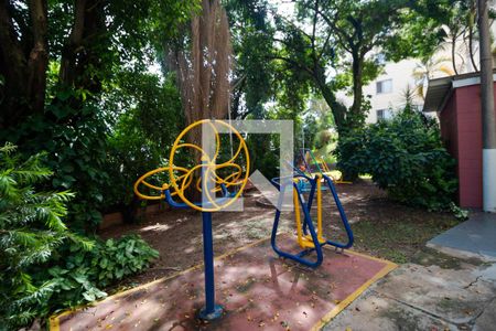 Apartamento à venda com 60m², 2 quartos e 1 vaga Apartamento à venda com 60m², 2 quartos e 1 vagaÁrea comum - Playground