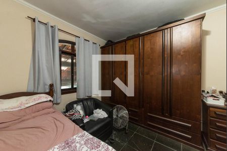 Casa à venda com 296m², 5 quartos e 5 vagas Casa à venda com 296m², 5 quartos e 5 vagasQuarto 1