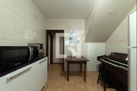 Casa à venda com 296m², 5 quartos e 5 vagas Casa à venda com 296m², 5 quartos e 5 vagasCozinha Casa 2