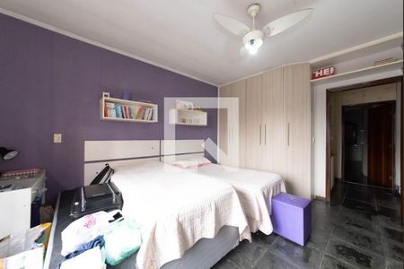 Casa à venda com 296m², 5 quartos e 5 vagas Casa à venda com 296m², 5 quartos e 5 vagasSuíte 1