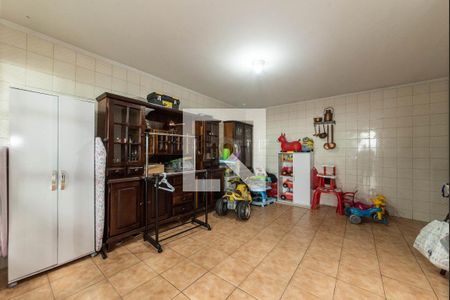 Casa à venda com 296m², 5 quartos e 5 vagas Casa à venda com 296m², 5 quartos e 5 vagasBrinquedoteca