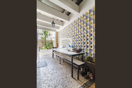 Casa para alugar com 530m², 5 quartos e 2 vagas Casa para alugar com 530m², 5 quartos e 2 vagasAcesso serviço