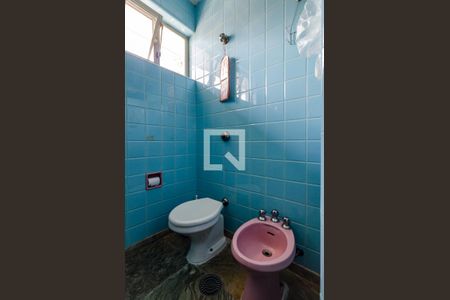 Casa para alugar com 530m², 5 quartos e 2 vagas Casa para alugar com 530m², 5 quartos e 2 vagasBanheiro dos quartos 4 e 5