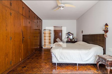 Casa para alugar com 530m², 5 quartos e 2 vagas Casa para alugar com 530m², 5 quartos e 2 vagasSuíte