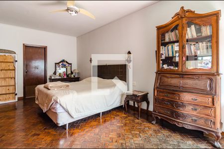 Casa para alugar com 530m², 5 quartos e 2 vagas Casa para alugar com 530m², 5 quartos e 2 vagasSuíte