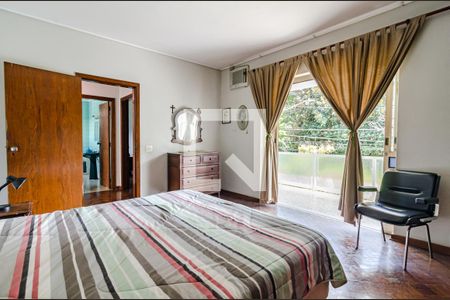 Casa para alugar com 530m², 5 quartos e 2 vagas Casa para alugar com 530m², 5 quartos e 2 vagasQuarto 2