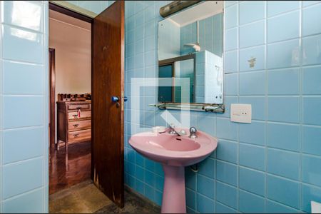 Casa para alugar com 530m², 5 quartos e 2 vagas Casa para alugar com 530m², 5 quartos e 2 vagasBanheiro dos quartos 4 e 5