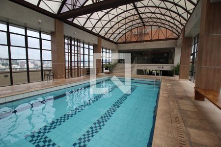 Apartamento à venda com 160m², 1 quarto e sem vagaÁrea comum - Piscina