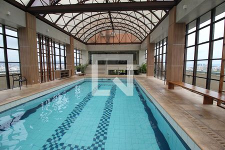 Apartamento à venda com 160m², 1 quarto e sem vagaÁrea comum - Piscina