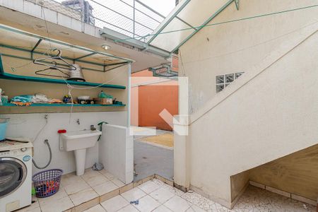 Apartamento à venda com 269m², 4 quartos e 3 vagas Apartamento à venda com 269m², 4 quartos e 3 vagasÁrea de Serviço