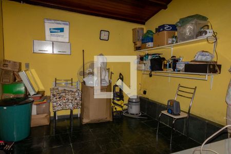 Casa à venda com 160m², 4 quartos e 4 vagas Casa à venda com 160m², 4 quartos e 4 vagasQuarto 3