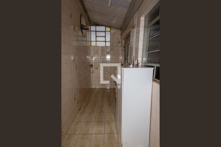 Casa à venda com 160m², 4 quartos e 4 vagas Casa à venda com 160m², 4 quartos e 4 vagasDespensa