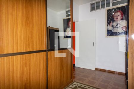 Casa à venda com 160m², 4 quartos e 4 vagas Casa à venda com 160m², 4 quartos e 4 vagasQuarto 2 - Suíte