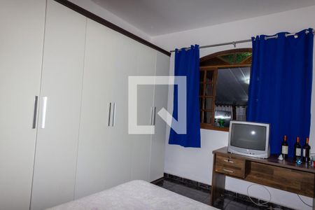 Casa à venda com 160m², 4 quartos e 4 vagas Casa à venda com 160m², 4 quartos e 4 vagasQuarto 1