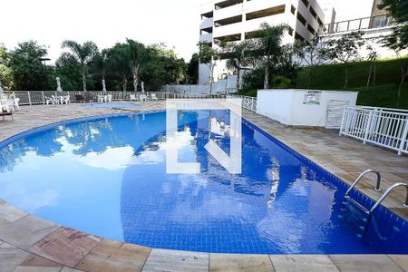 Apartamento à venda com 51m², 2 quartos e 2 vagas Apartamento à venda com 51m², 2 quartos e 2 vagasÁrea comum - Piscina