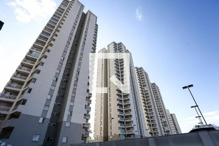 Apartamento à venda com 51m², 2 quartos e 2 vagas Apartamento à venda com 51m², 2 quartos e 2 vagasFachada