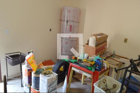 Casa à venda com 390m², 3 quartos e 4 vagasDeposito