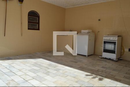 Casa à venda com 390m², 3 quartos e 4 vagasÁrea de Serviço