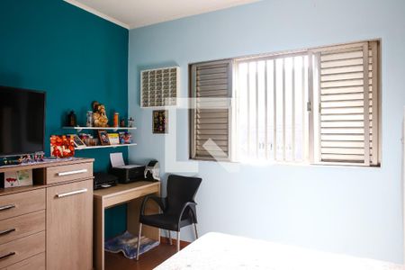 Casa à venda com 213m², 3 quartos e 2 vagas Casa à venda com 213m², 3 quartos e 2 vagasQuarto 1