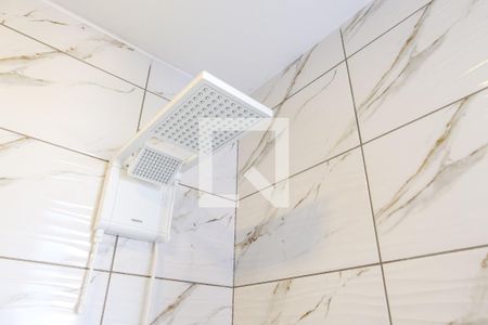 Casa à venda com 213m², 3 quartos e 2 vagas Casa à venda com 213m², 3 quartos e 2 vagasBanheiro Social