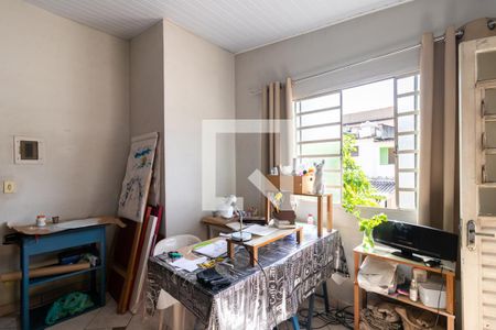 Casa à venda com 175m², 4 quartos e 4 vagas