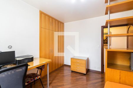 Apartamento à venda com 135m², 4 quartos e 2 vagas