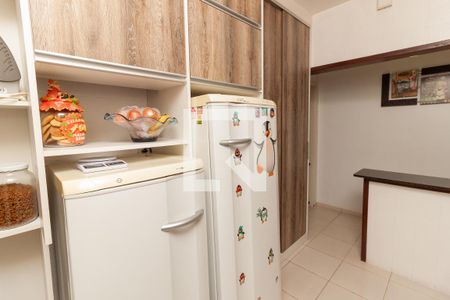 Apartamento à venda com 84m², 2 quartos e 1 vaga Apartamento à venda com 84m², 2 quartos e 1 vagaCozinha