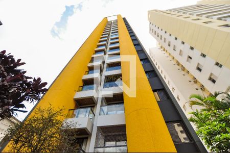 Apartamento à venda com 95m², 2 quartos e 1 vaga Apartamento à venda com 95m², 2 quartos e 1 vagaFachada