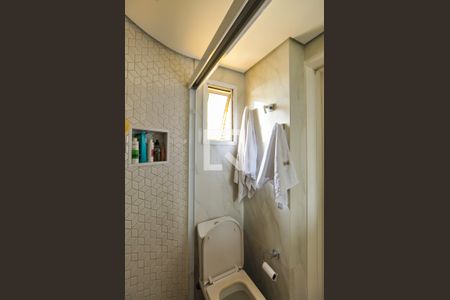 Apartamento à venda com 95m², 2 quartos e 1 vaga Apartamento à venda com 95m², 2 quartos e 1 vagaBanheiro do Quarto 2