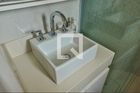 Apartamento à venda com 95m², 2 quartos e 1 vaga Apartamento à venda com 95m², 2 quartos e 1 vagaBanheiro do Quarto 2