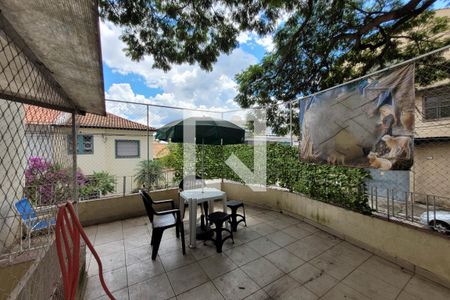 Casa à venda com 180m², 4 quartos e 1 vaga Casa à venda com 180m², 4 quartos e 1 vagaVaranda casa 2