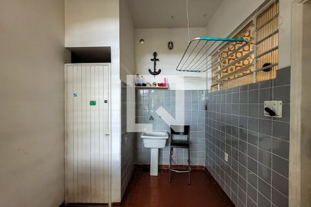 Casa à venda com 180m², 4 quartos e 1 vaga Casa à venda com 180m², 4 quartos e 1 vagaÁrea de Serviço casa 2