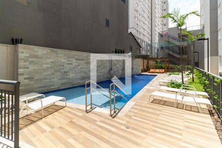 Studio à venda com 34m², 1 quarto e 1 vagaPiscina