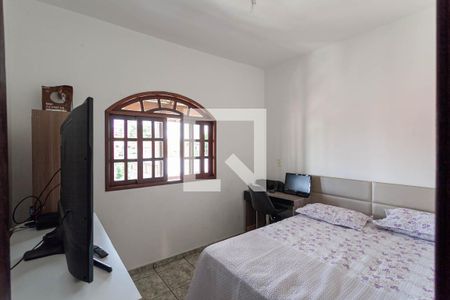 Casa à venda com 400m², 3 quartos e 4 vagas Casa à venda com 400m², 3 quartos e 4 vagasQuarto 1