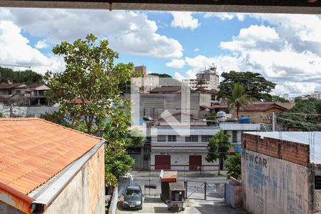 Casa à venda com 400m², 3 quartos e 4 vagas Casa à venda com 400m², 3 quartos e 4 vagasVista do quarto 2